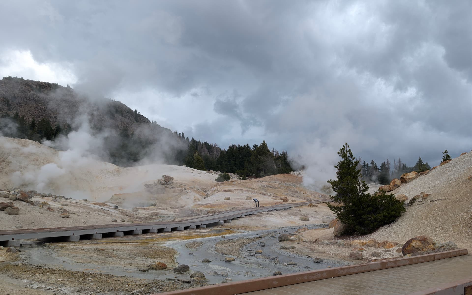 Lassen Volcanic
National Park